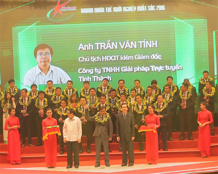 Giám đốc Công ty Tính Thành được Vinh danh top 100 doanh nhân trẻ khởi nghiệp xuất sắc năm 2016