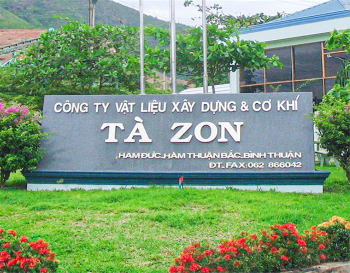 Tính Thành bàn giao khai trương website Công ty Cổ phần Tàzon